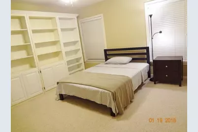 2009 Sheridan Street, Houston, TX 77030 - Photo 3