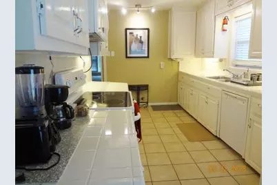 2009 Sheridan Street, Houston, TX 77030 - Photo 11