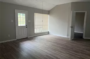 7 Peace Pipe Trail, Conroe, TX 77316 - Photo 3