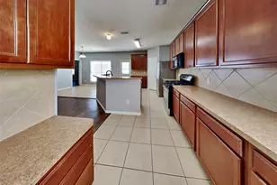 1011 High Lane Court, Conroe, TX 77301 - Photo 3