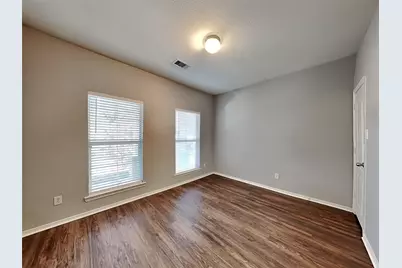 1011 High Lane Court, Conroe, TX 77301 - Photo 11