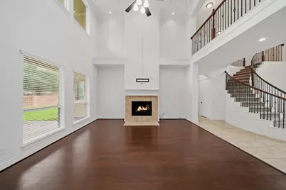 33 Combwell Garden, Missouri City, TX 77459 - Photo 7