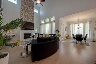 9207 Secretariat Ln, Mont Belvieu, TX 77523 - Photo 13