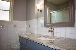 1723 Alta Vista St, Houston, TX 77023 - Photo 5