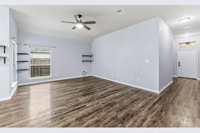 148 Emery Oak Way, Huntsville, TX 77320 - Photo 5