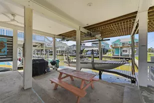 22102 Zapata Dr, Galveston, TX 77554 - Photo 25