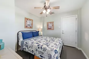 22102 Zapata Dr, Galveston, TX 77554 - Photo 15