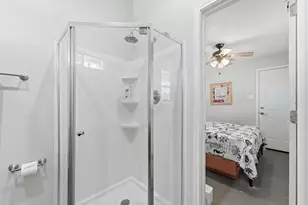 22102 Zapata Dr, Galveston, TX 77554 - Photo 17