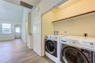 6518 Wilshire Ridge, Houston, TX 77040 - Photo 21