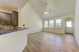 6518 Wilshire Ridge, Houston, TX 77040 - Photo 11