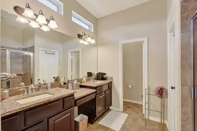 27 E Wolf Cabin Circle, Spring, TX 77389 - Photo 37