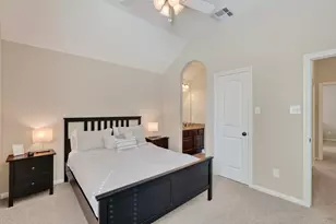 27 E Wolf Cabin Cir, Spring, TX 77389 - Photo 39