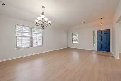 1922 S Bevington Oaks Circle, Katy, TX 77450 - Photo 11