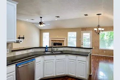 1602 Lawick Circle, Sugar Land, TX 77478 - Photo 9