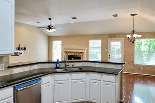 1602 Lawick Cir, Sugar Land, TX 77478 - Photo 9