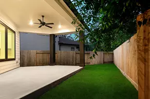 38 Honeycomb Rdg Pl, The Woodlands, TX 77380 - Photo 35