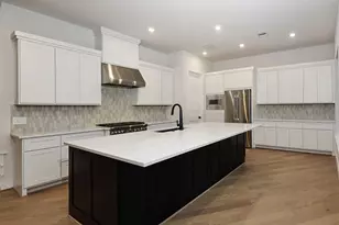 38 Honeycomb Rdg Pl, The Woodlands, TX 77380 - Photo 13