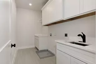 38 Honeycomb Rdg Pl, The Woodlands, TX 77380 - Photo 23