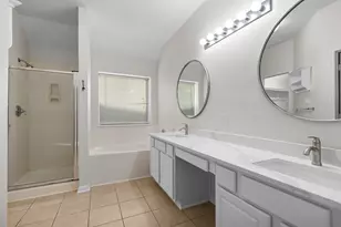 34 Drifting Shadows Cir, The Woodlands, TX 77385 - Photo 27