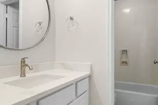 34 Drifting Shadows Cir, The Woodlands, TX 77385 - Photo 31