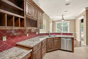 4424 Spring Branch Dr, College Station, TX 77845 - Photo 11