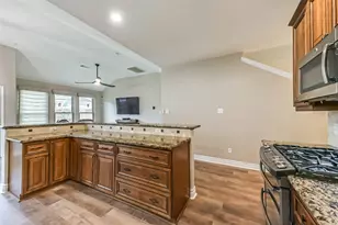 12918 Redbud Shores Ln, Houston, TX 77044 - Photo 21