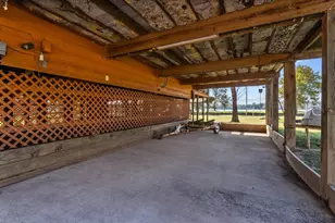 10 Shady Oaks Dr, Huntsville, TX 77320 - Photo 11