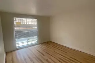 10211 Sugar Branch Dr, Houston, TX 77036 - Photo 3