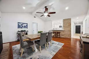 12407 Brandywyne Dr, Houston, TX 77077 - Photo 9