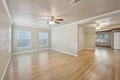 4555 Hartel Street, Beaumont, TX 77705 - Photo 5