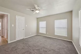 4555 Hartel St, Beaumont, TX 77705 - Photo 27