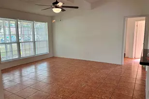 446 Capehill Dr, Houston, TX 77598 - Photo 11