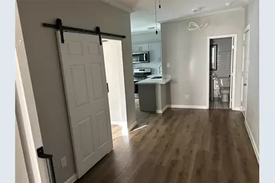 5105 Sherman Street #4, Houston, TX 77011 - Photo 5