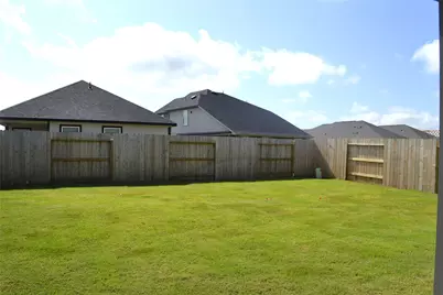 13223 Hayden Peak Drive, Iowa Colony, TX 77583 - Photo 9