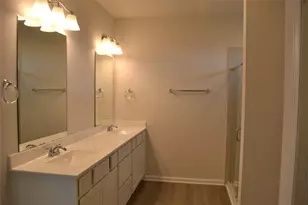 13223 Hayden Peak Dr, Iowa Colony, TX 77583 - Photo 13