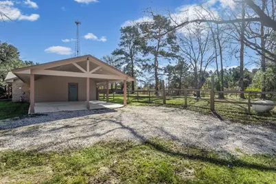 44271 Hwy 105, Batson, TX 77519 - Photo 31