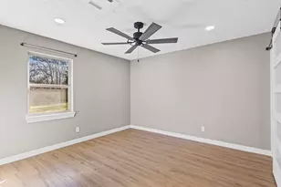 44271 Hwy 105, Batson, TX 77519 - Photo 17