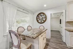 1817 Laura Ln, College Station, TX 77840 - Photo 9