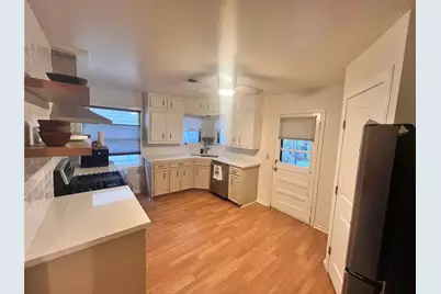 1212 Ball, Galveston, TX 77550 - Photo 7