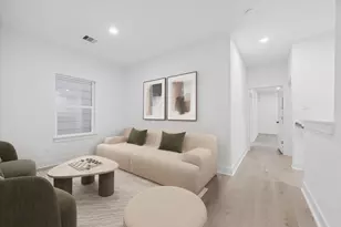 961 Highland Lgt Ln, Houston, TX 77091 - Photo 9