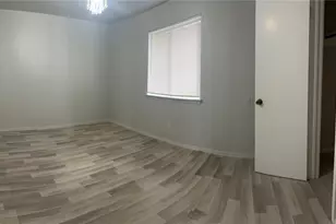 8411 Battleoak Dr, Houston, TX 77040 - Photo 9