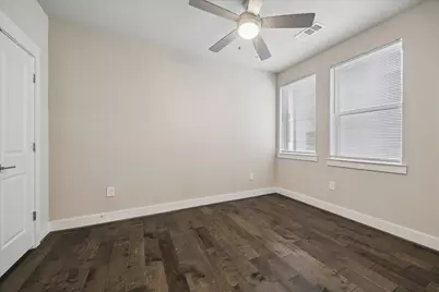 4819 Caroline Street #104, Houston, TX 77004 - Photo 13