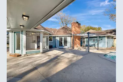 15806 Larkfield Drive, Houston, TX 77059 - Photo 39