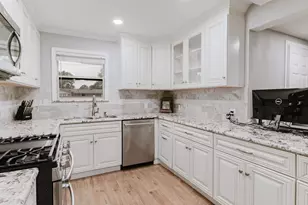 3438 Princeton Dr, Irving, TX 75062 - Photo 3