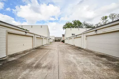 1938 Augusta Drive, Houston, TX 77057 - Photo 23