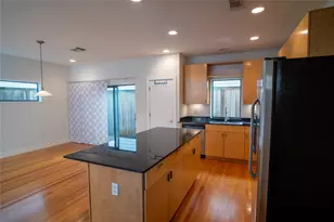 4327 Eigel St, Houston, TX 77007 - Photo 9