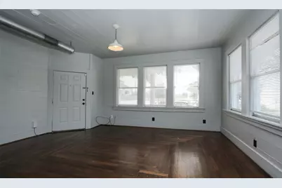 316 Eastwood Street #1, Houston, TX 77011 - Photo 5