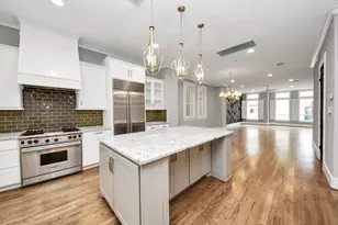 12790 Yorkstone Dr, Houston, TX 77024 - Photo 13