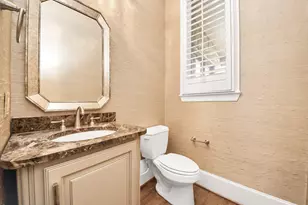 12790 Yorkstone Dr, Houston, TX 77024 - Photo 17