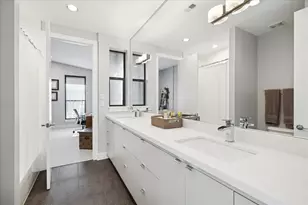 6504 Rodrigo St, Houston, TX 77007 - Photo 19